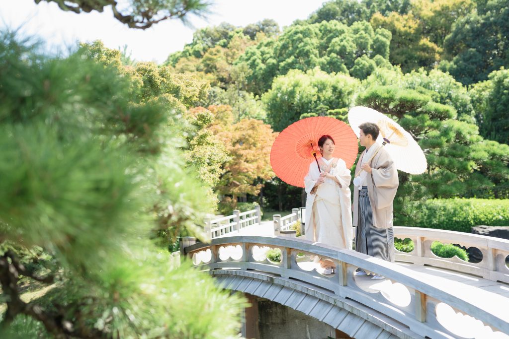 大阪・堺のフォトスタジオ「ブランフルール」
大仙公園日本庭園で和装前撮り(白無垢)_5