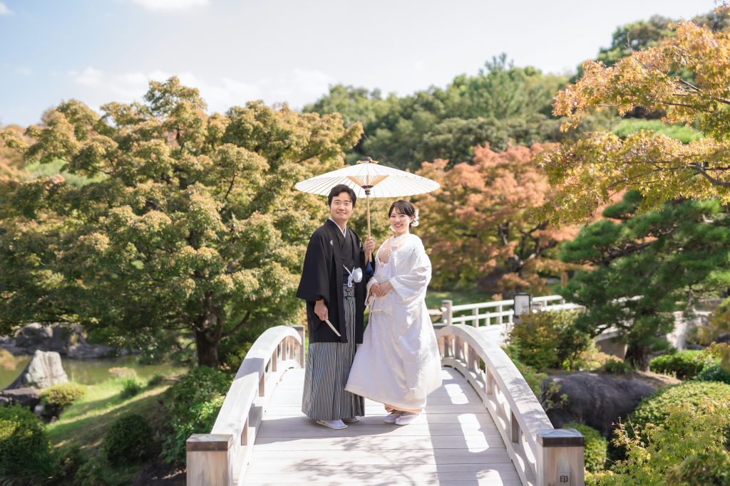 大阪・堺の前撮りフォトスタジオ
ブランフルール
秋の大仙公園の日本庭園で
和装（白無垢）カット_5