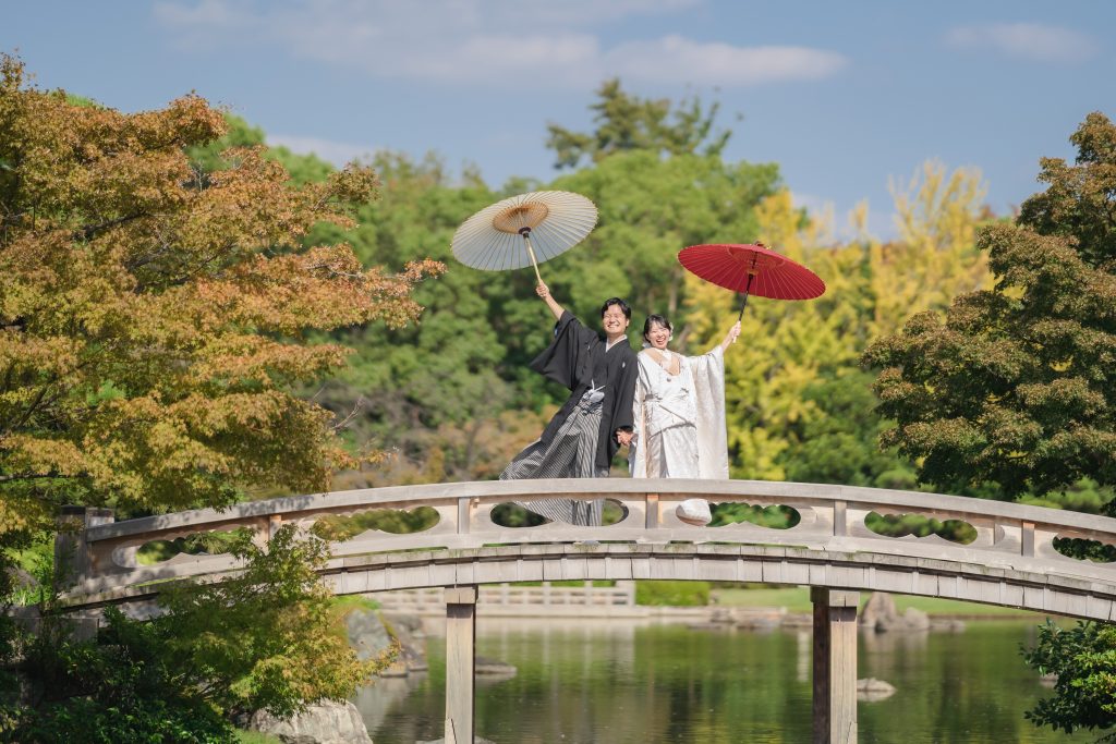 大阪・堺の前撮りフォトスタジオ
ブランフルール
秋の大仙公園の日本庭園で
和装（白無垢）カット_7