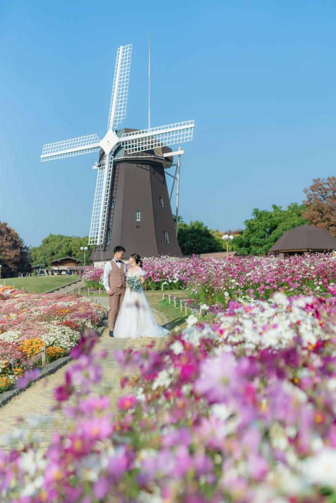 大阪・堺の前撮りフォトスタジオ「ブランフルール」 大阪鶴見緑地公園の洋装のロケーション前撮り_10