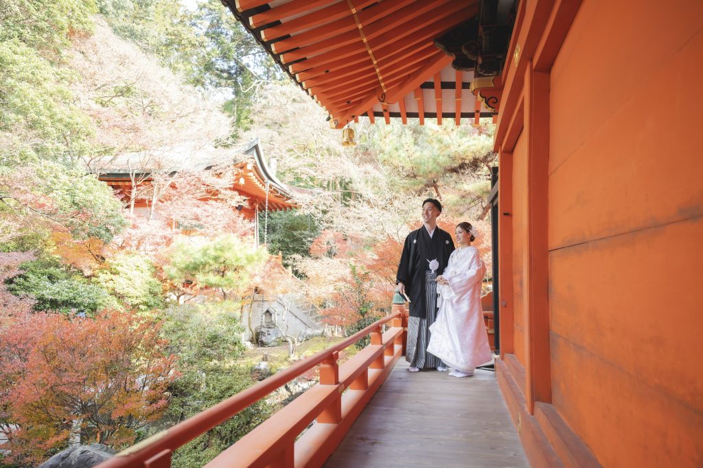 大阪・堺の前撮りフォトスタジオ「ブランフルール」 大阪堺の大仙公園の洋装ロケーション前撮り_2025年12月_京都_毘沙門堂_2