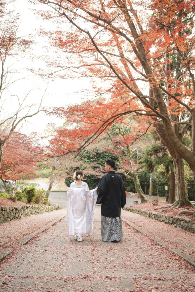 大阪・堺の前撮りフォトスタジオ「ブランフルール」 大阪堺の大仙公園の洋装ロケーション前撮り_2025年12月_京都_毘沙門堂_25